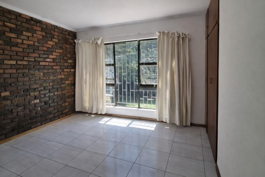 2 Bedroom Property for Sale in Phuthaditjhaba Free State